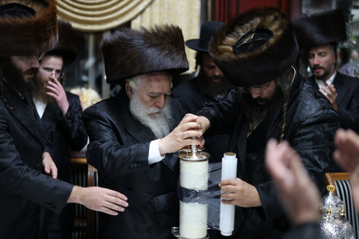 הכנסת ספר תורה במירון