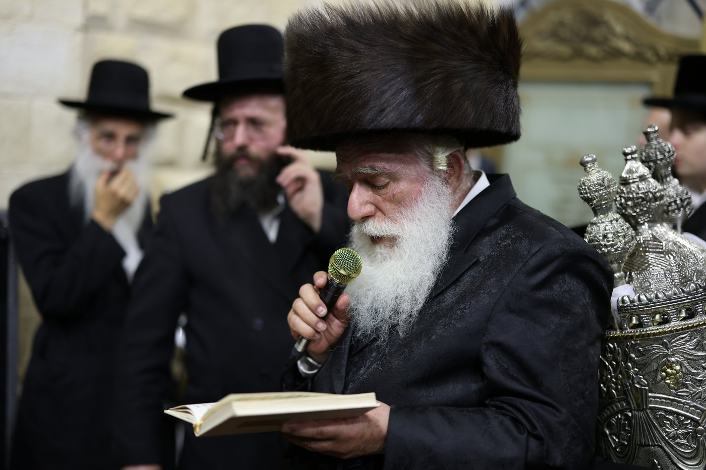 הכנסת ספר תורה במירון