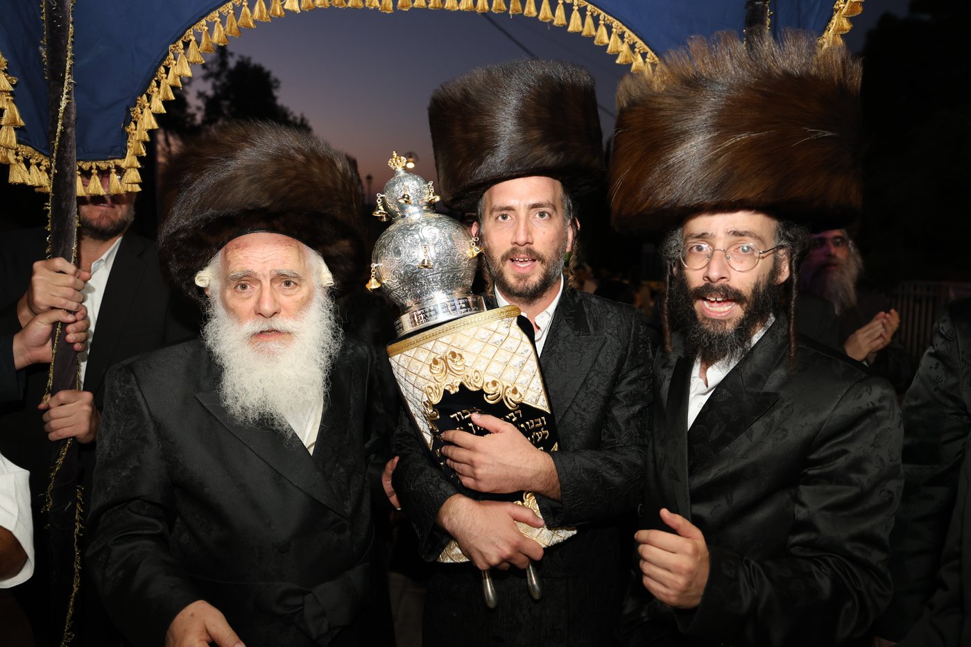 הכנסת ספר תורה במירון