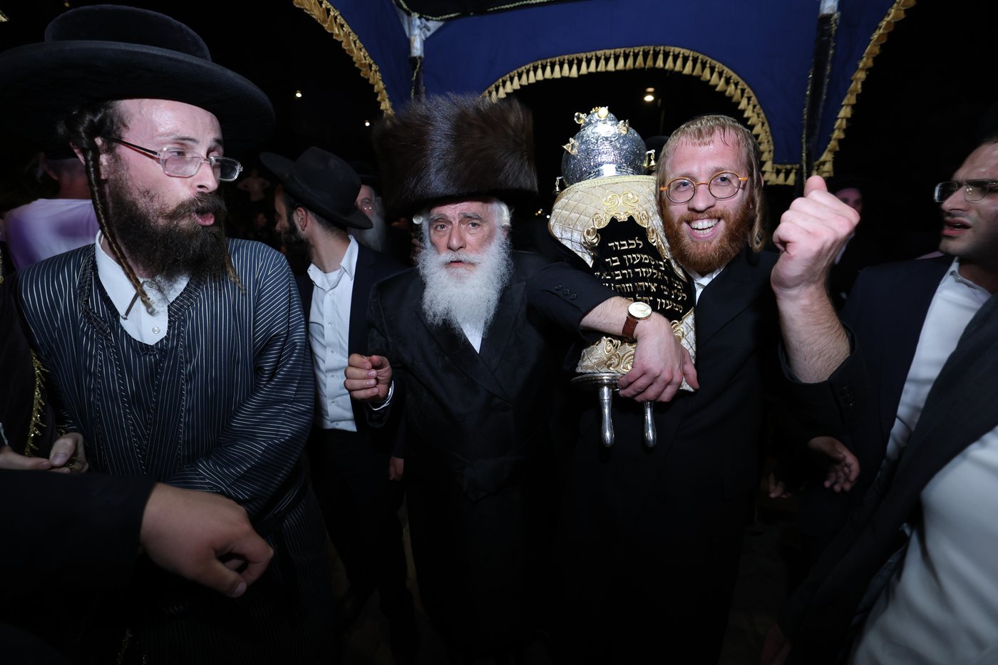 הכנסת ספר תורה במירון