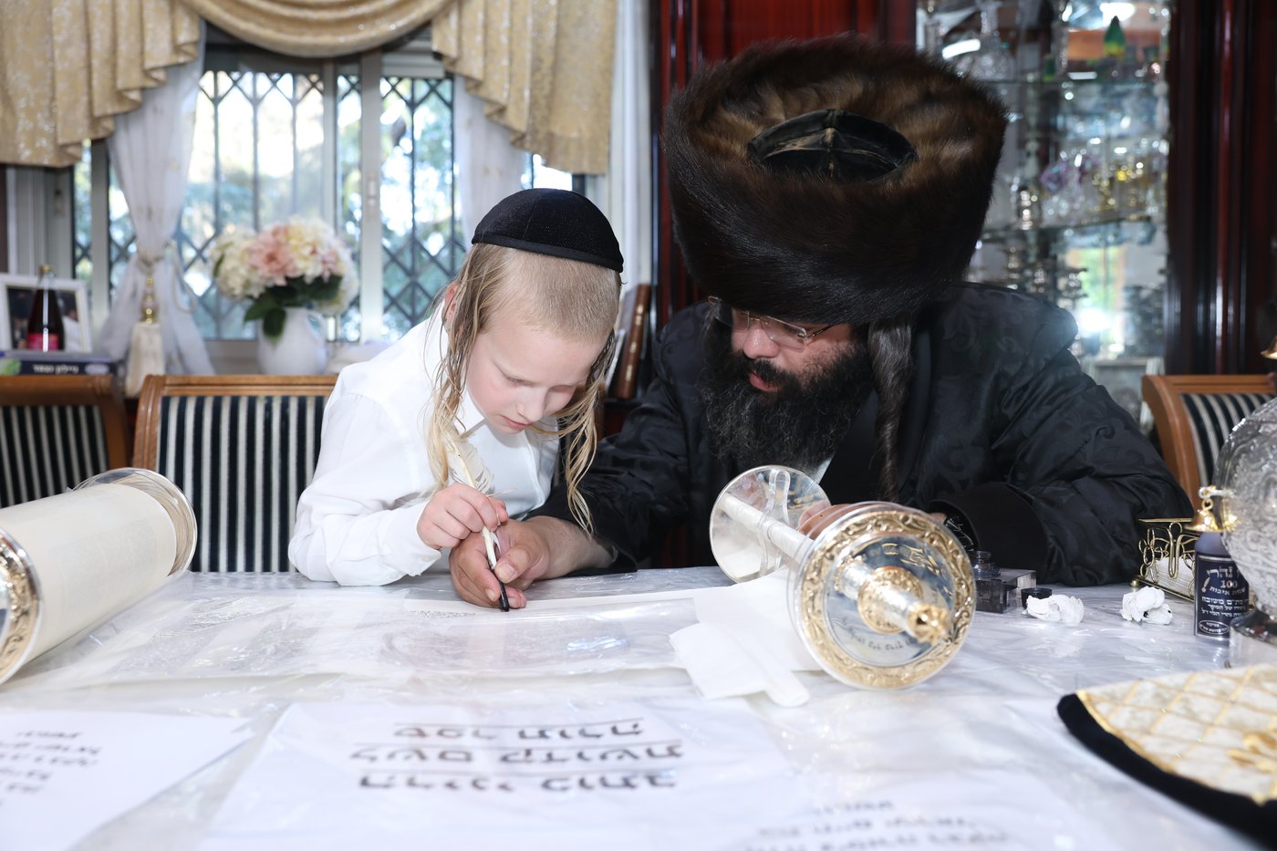 הכנסת ספר תורה במירון
