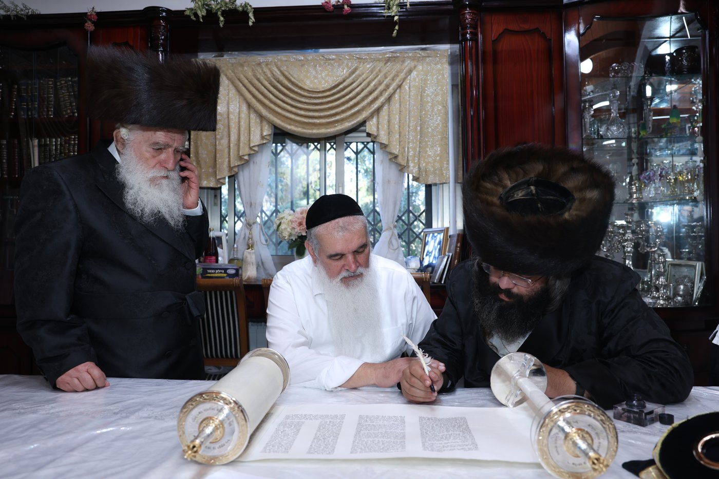 הכנסת ספר תורה במירון
