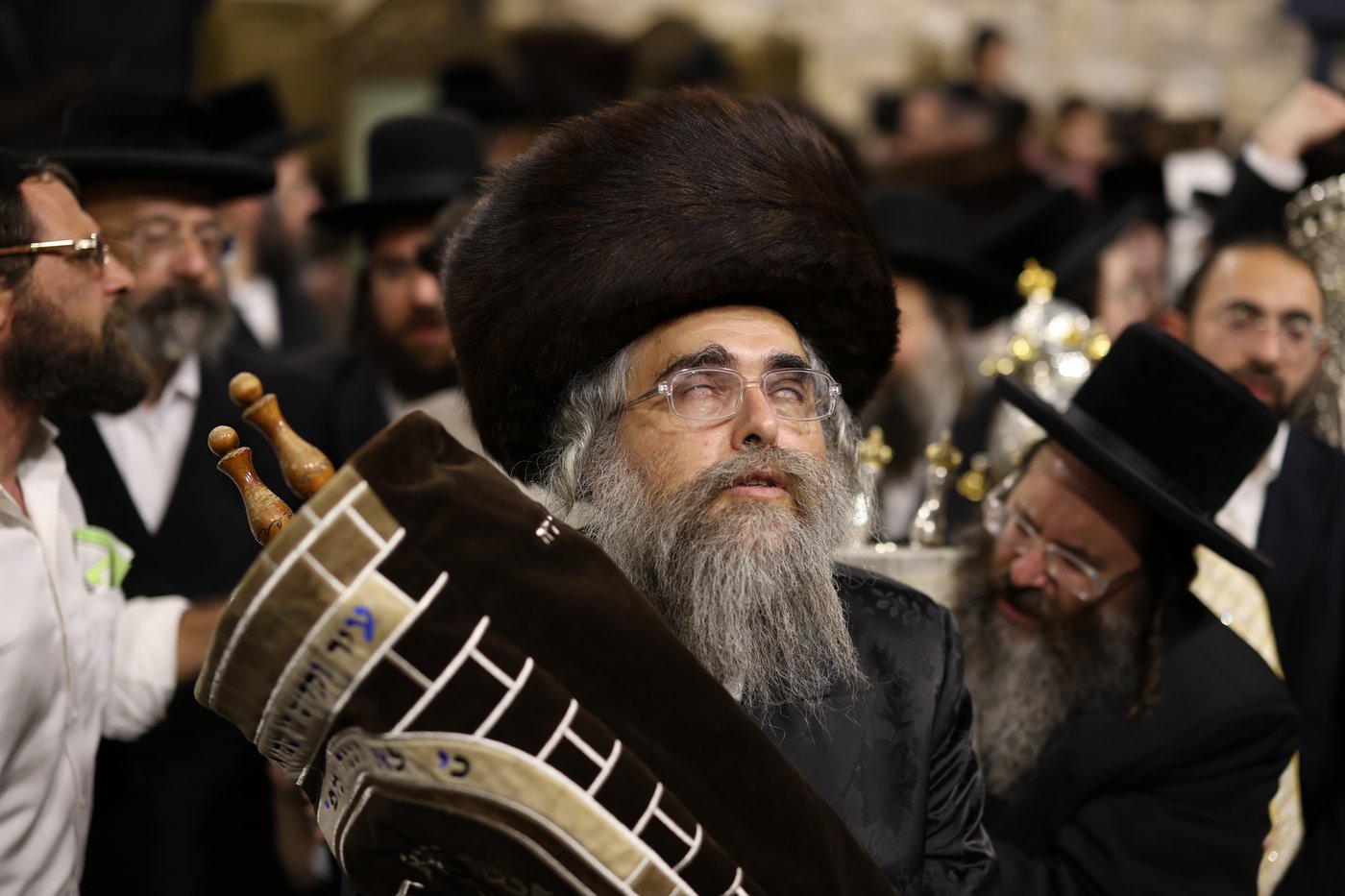 הכנסת ספר תורה במירון