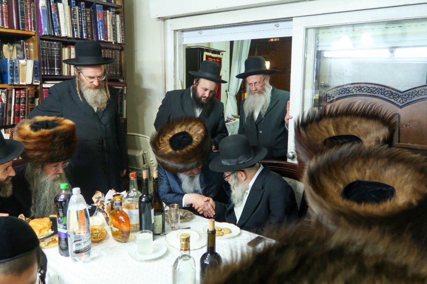 הש"ב בבית האדמו"ר מאמשינוב