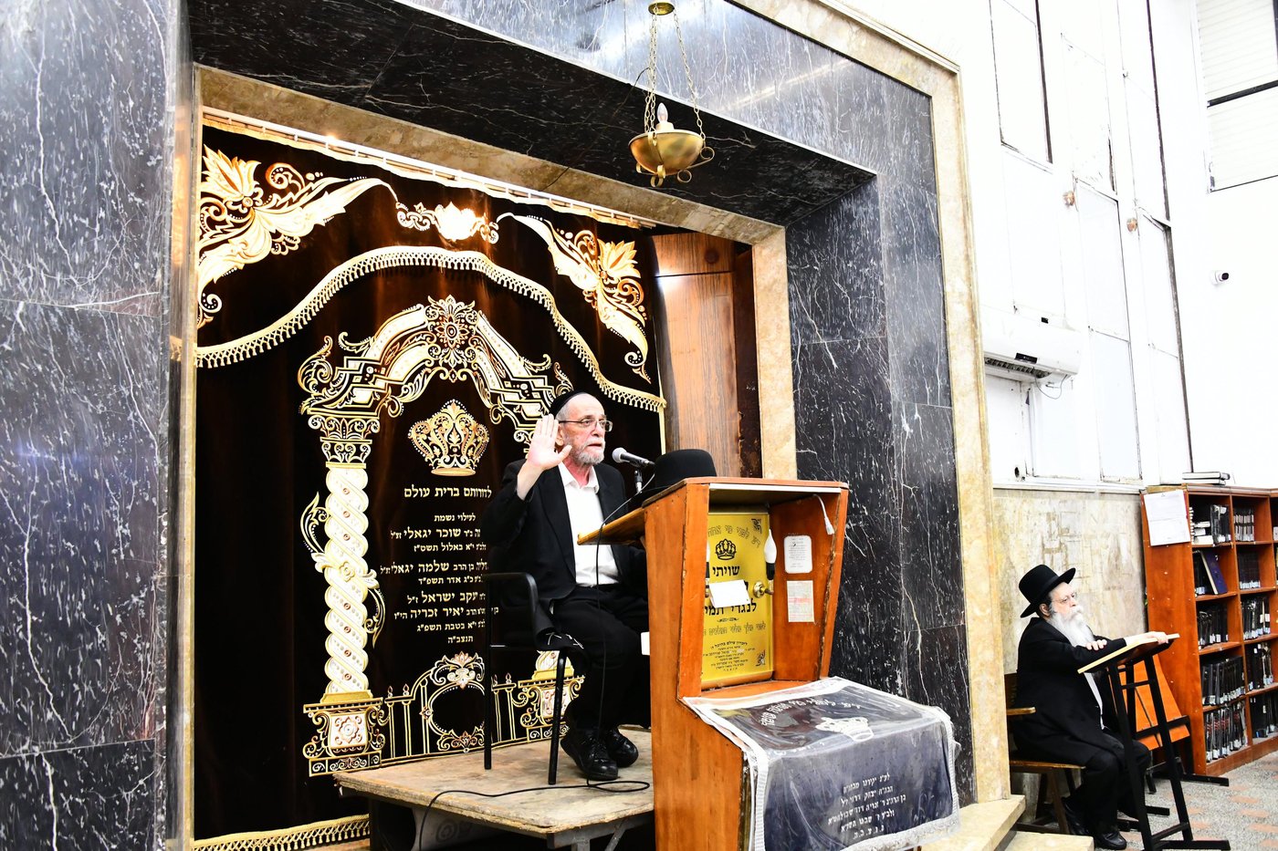 הגרי"ב שרייבר בשיחה בתפארת ציון