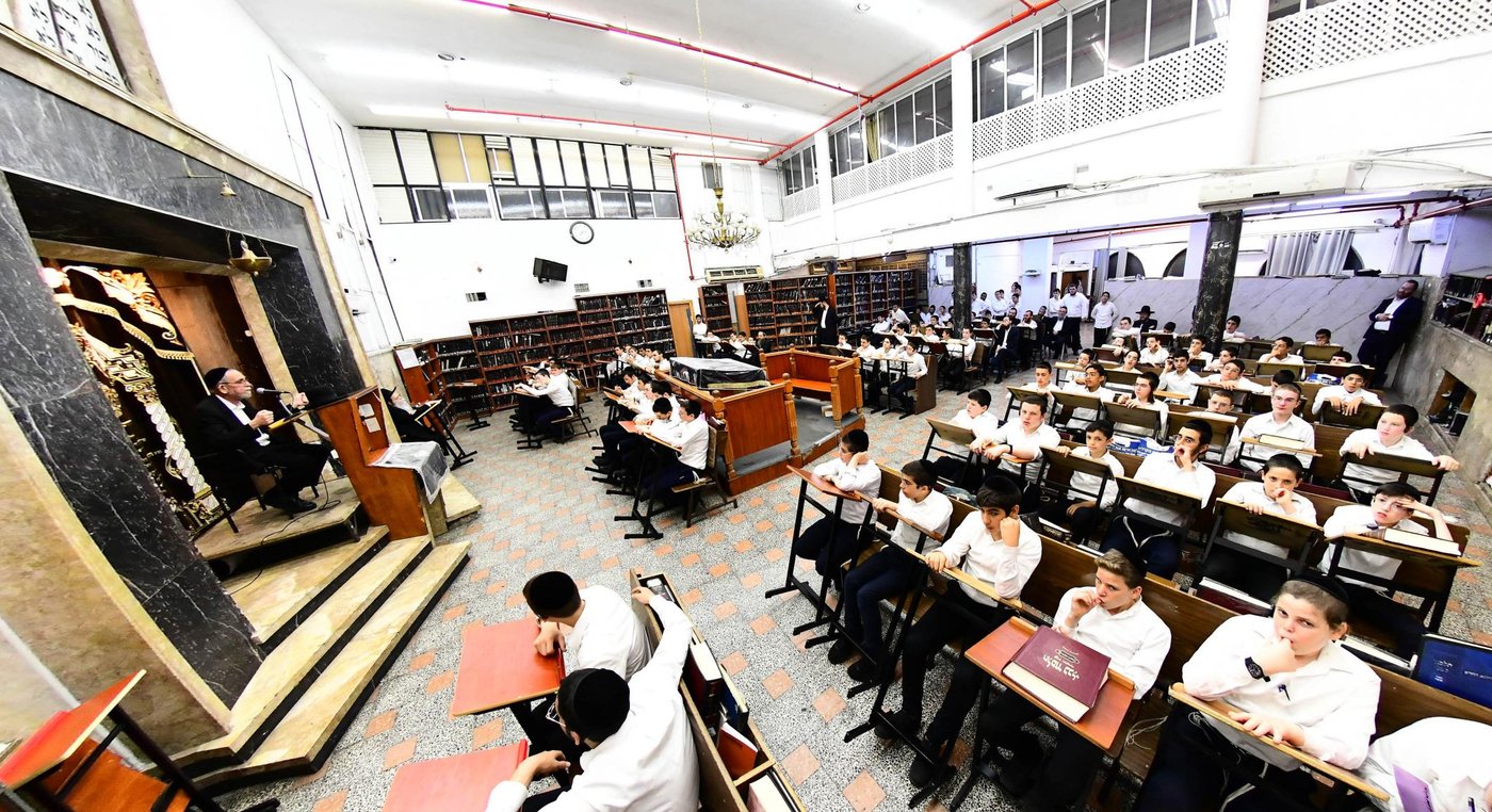הגרי"ב שרייבר בשיחה בתפארת ציון
