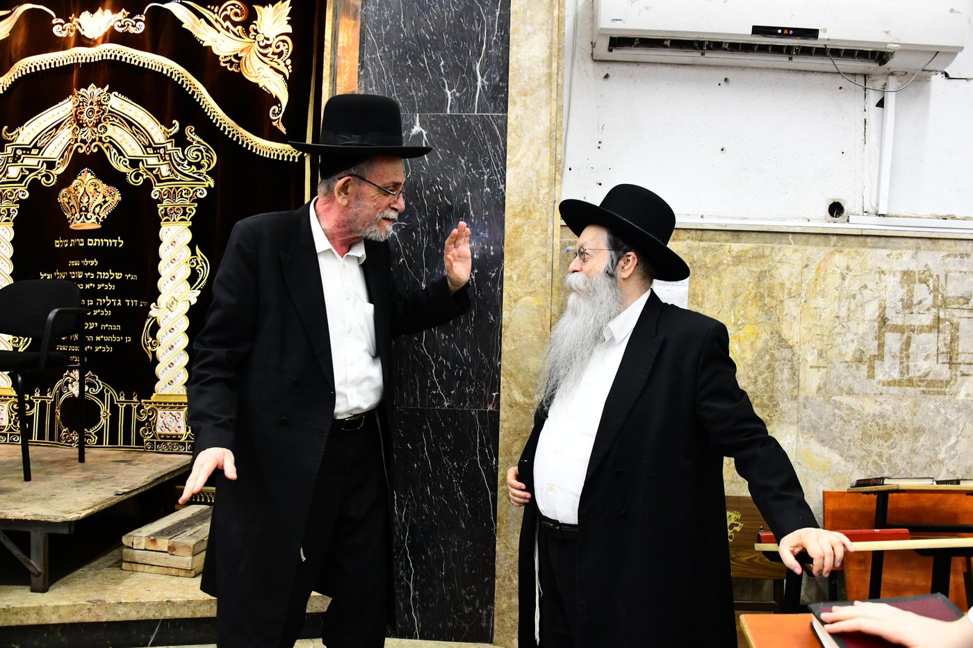 הגרי"ב שרייבר בשיחה בתפארת ציון