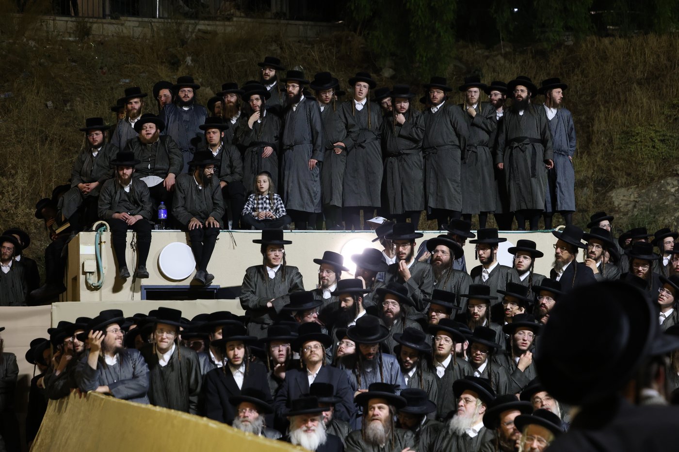 האדמו"ר מתולדות אהרן במירון
