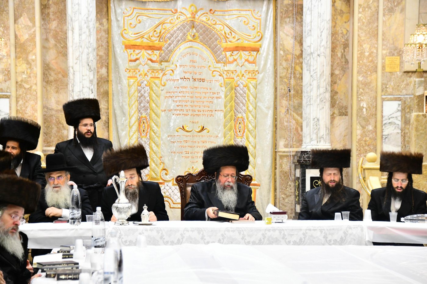 מוצאי ראש השנה בחצר שבט הלוי • צילום: שוקי לרר