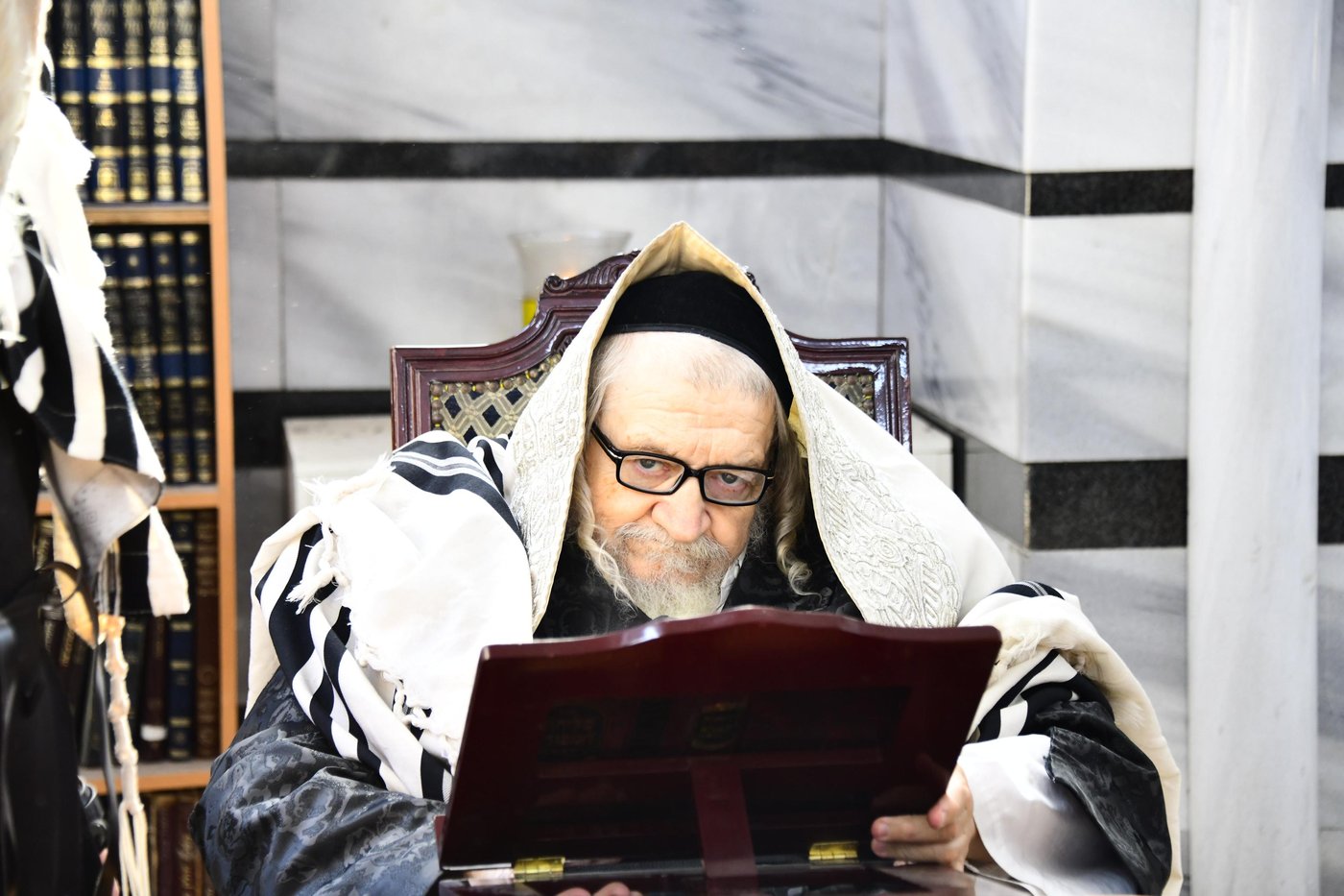 האדמו"ר מטעמשוואר שליט"א בהתרת נדרים