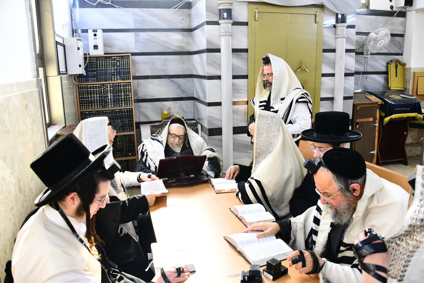 האדמו"ר מטעמשוואר שליט"א בהתרת נדרים