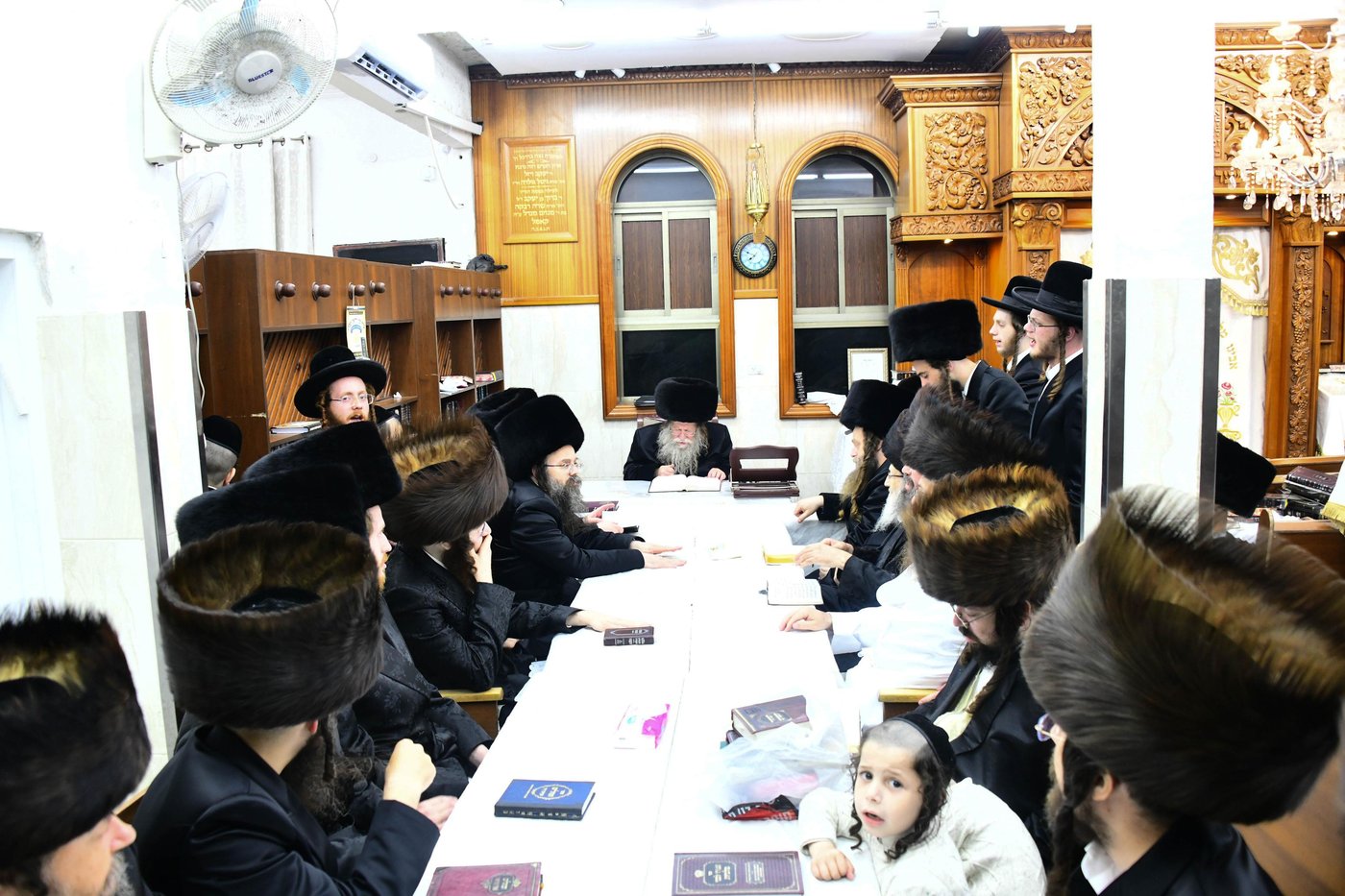 מוצאי ראש השנה בחצר קוזמיר • צילום: שוקי לרר