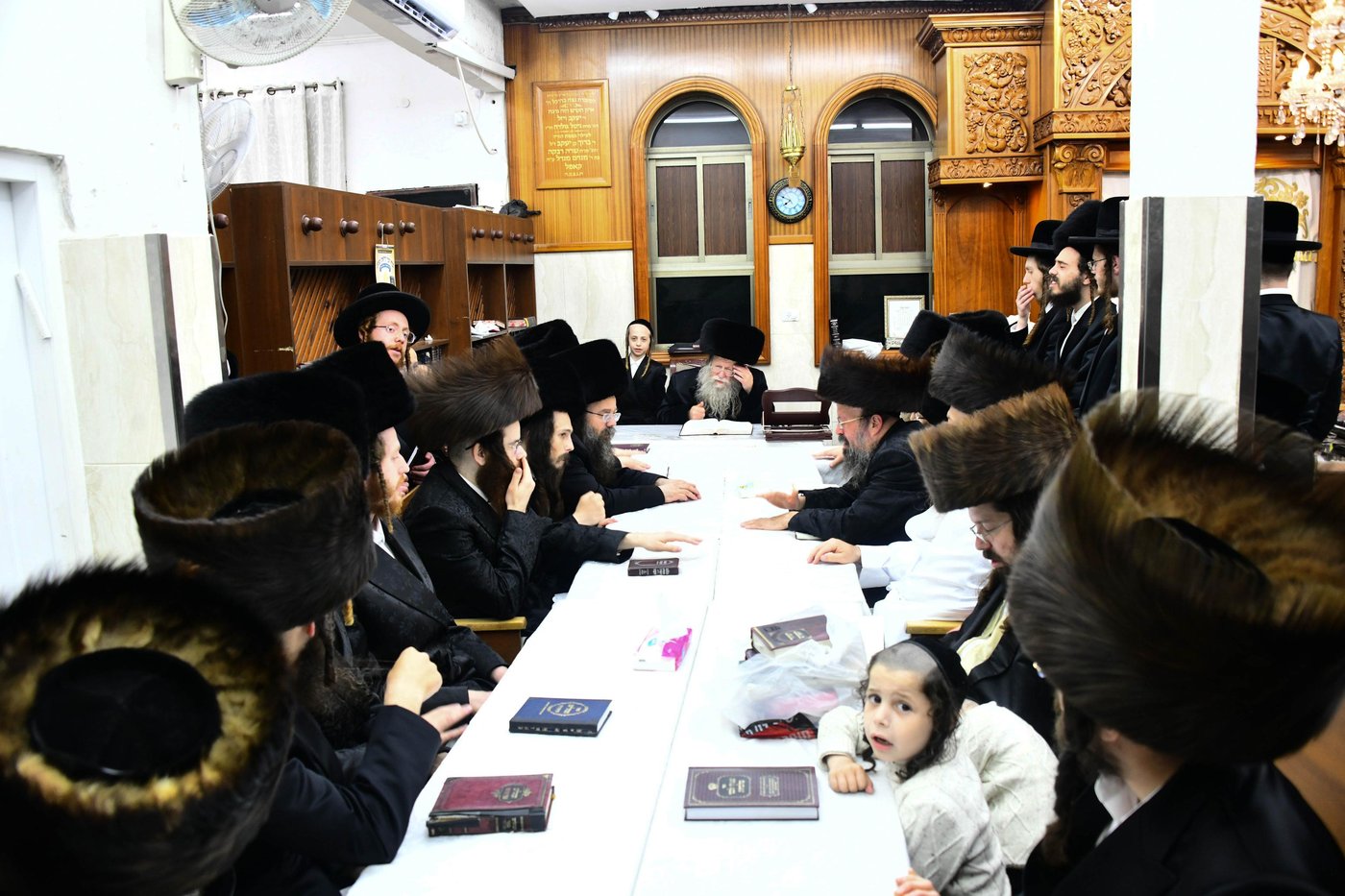 מוצאי ראש השנה בחצר קוזמיר • צילום: שוקי לרר