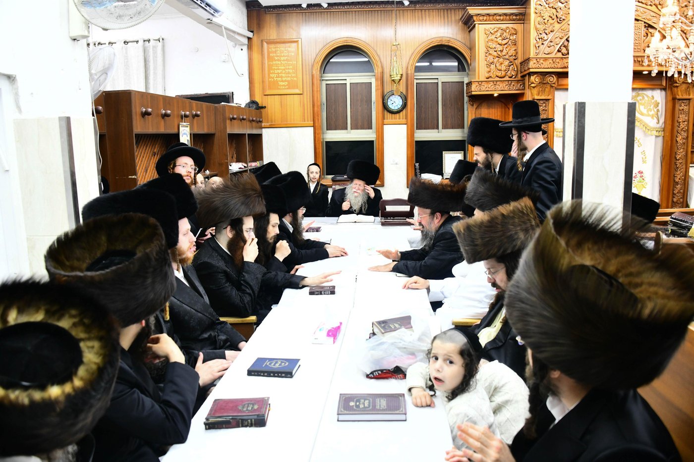 מוצאי ראש השנה בחצר קוזמיר • צילום: שוקי לרר
