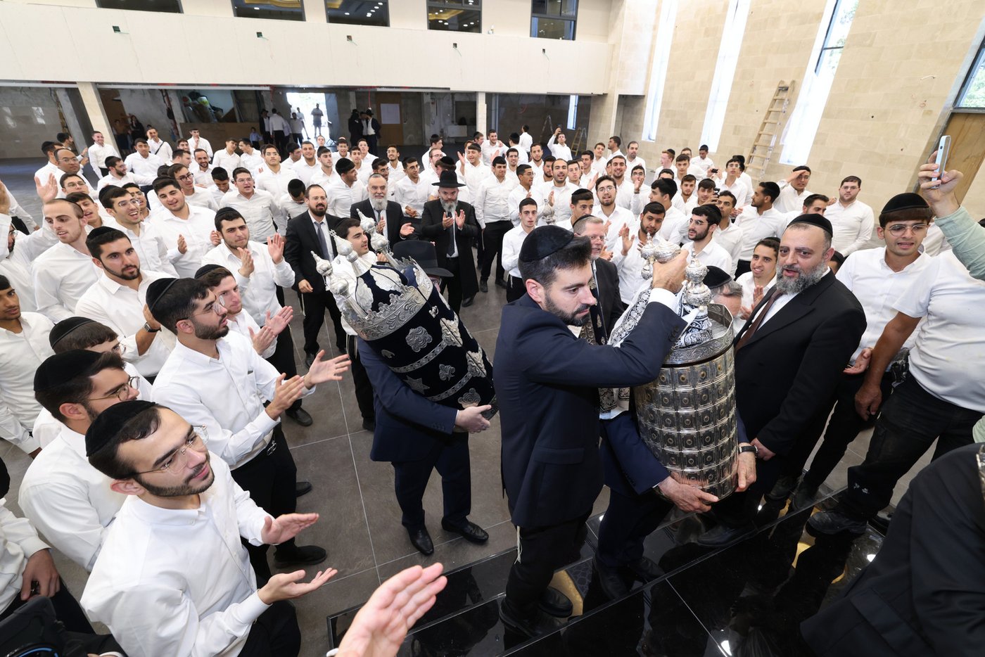 חנוכת בית המדרש בישיבת 'באר יצחק' | צילום: יעקב כהן