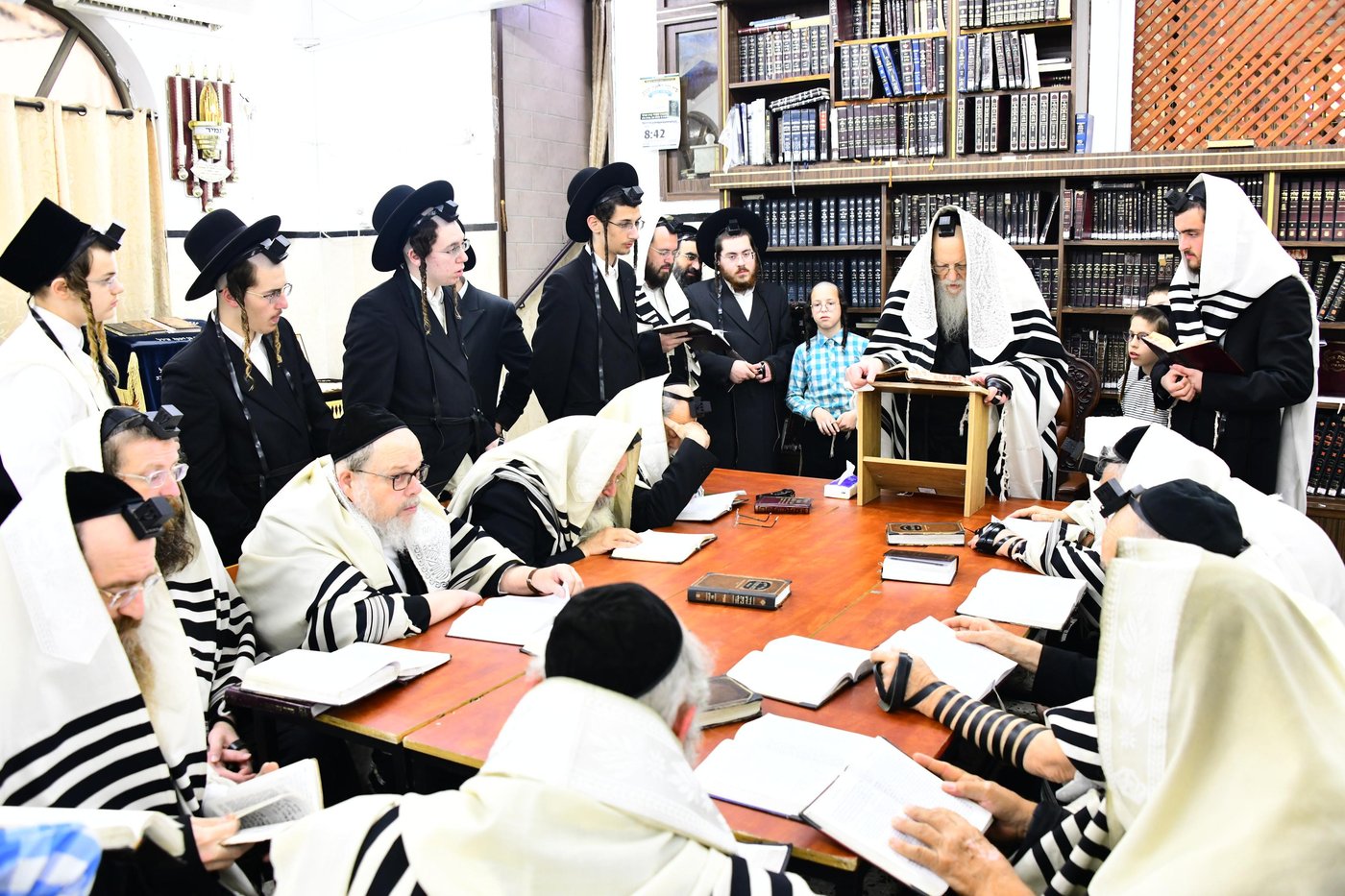 האדמו"ר ממודז'יץ שליט"א בהתרת נדרים