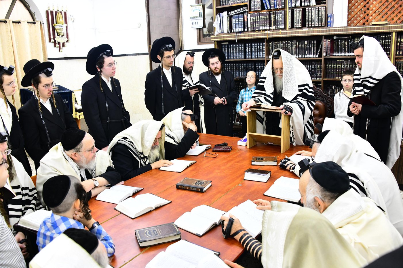 האדמו"ר ממודז'יץ שליט"א בהתרת נדרים