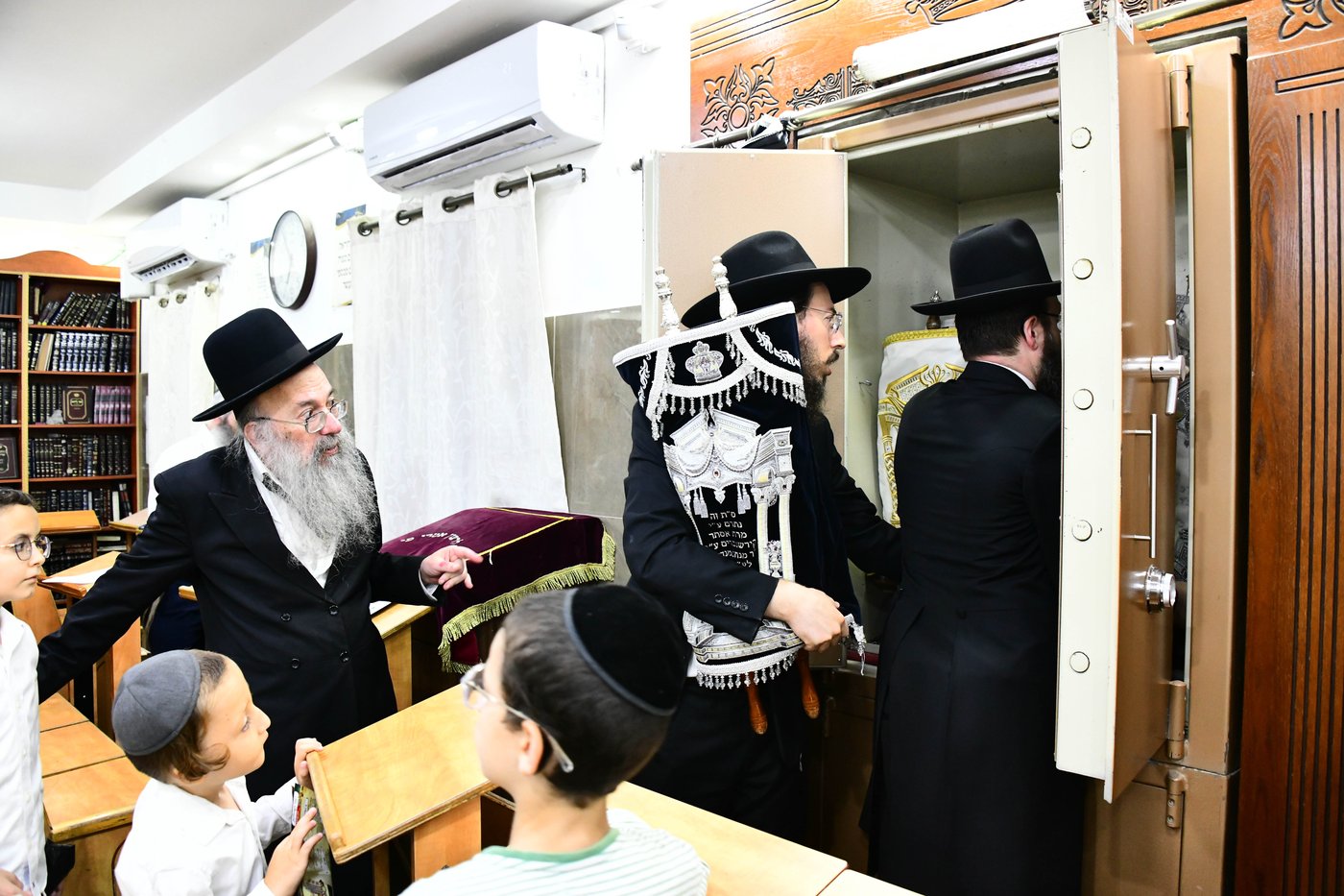 חנוכת בית המדרש 'הליגמן' | צילום: שוקי לרר