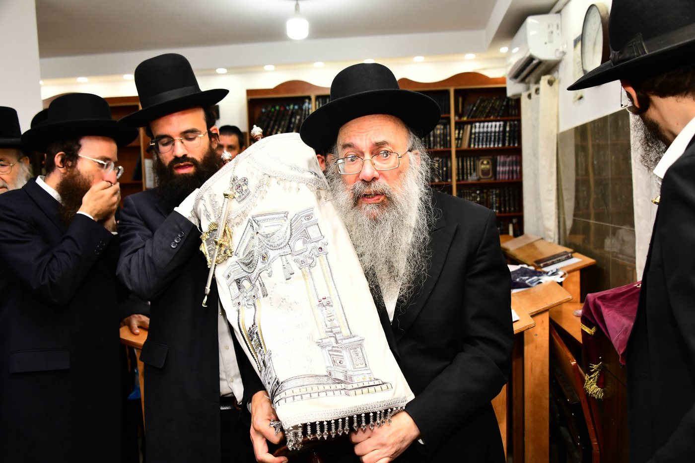 חנוכת בית המדרש 'הליגמן' | צילום: שוקי לרר