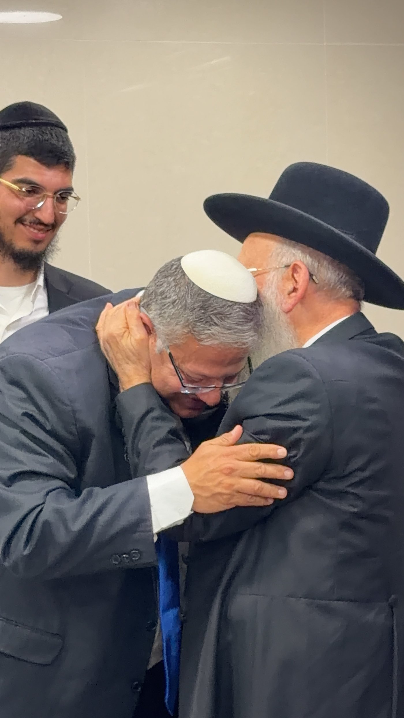 השר איתמר בן גביר עם הגאון רבי ראובן אלבז שליט"א
