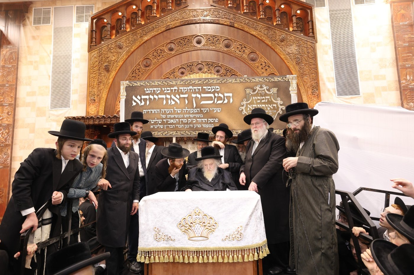 הגאון רבי משה שטרנבוך שליט"א בדרשת שבת שובה