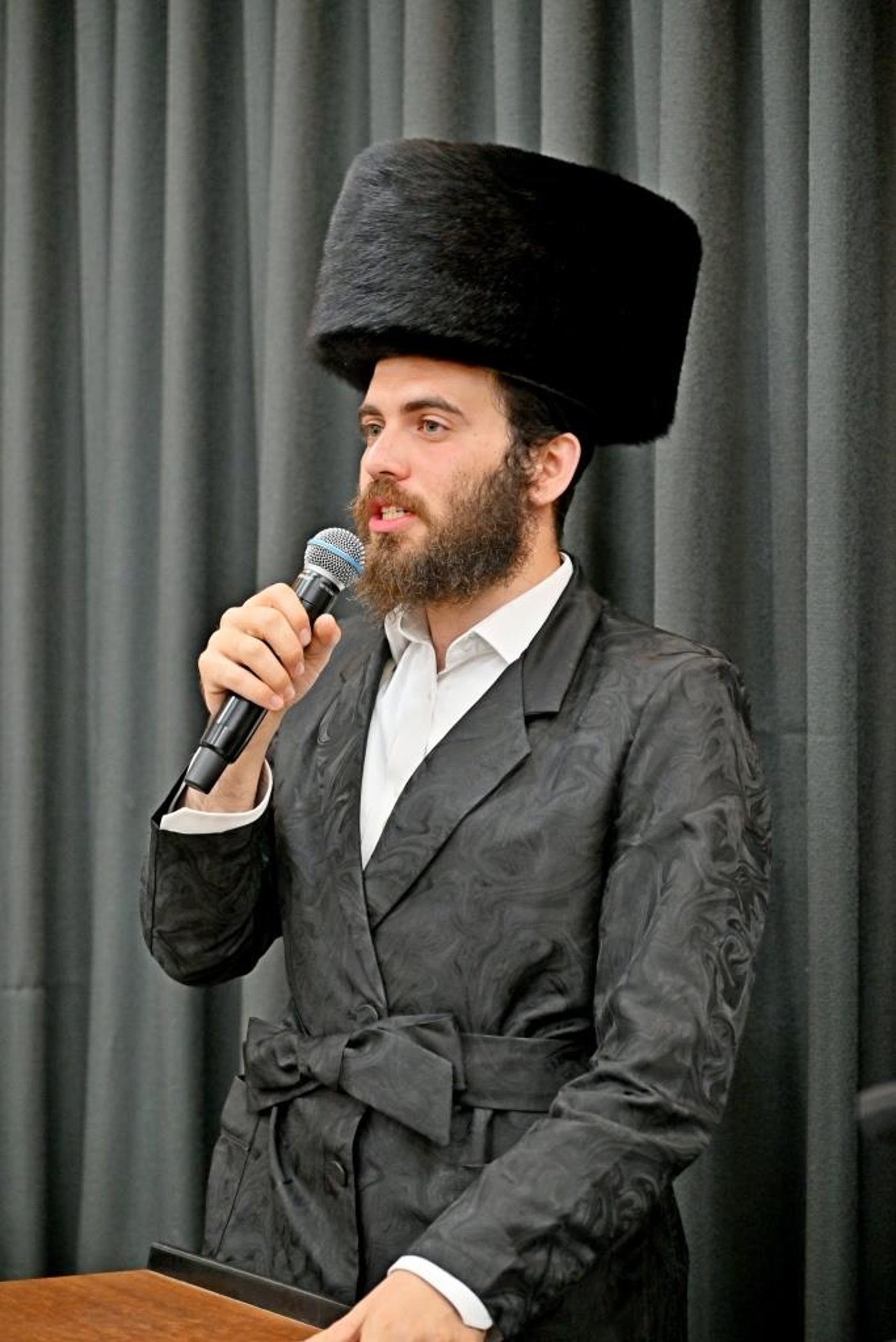 הכנסת ספר תורה באשדוד | צילום: יהושע פרוכטר