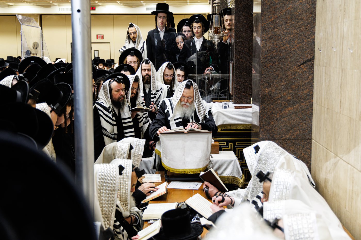 ערב ומוצאי ראש השנה בחצר הקודש באבוב