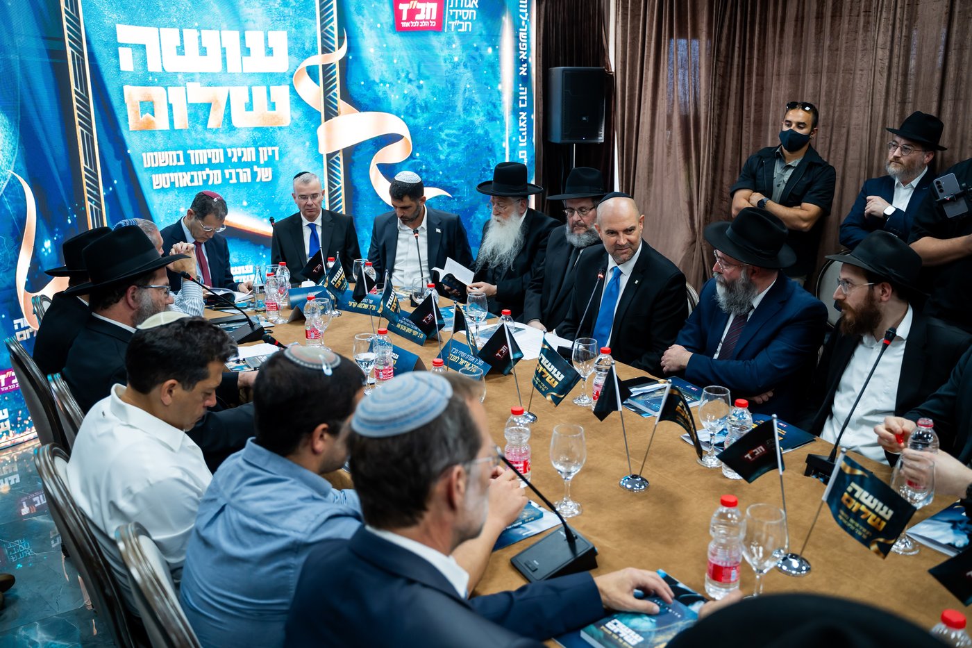 אירוע השקת הספר "עושה שלום" | צילום: מנדי טויטו