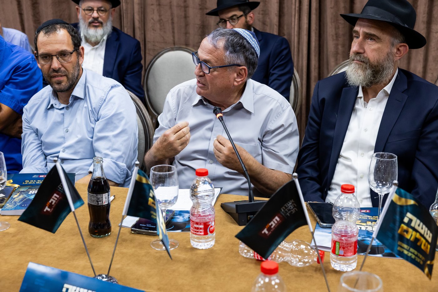 אירוע השקת הספר "עושה שלום" | צילום: מנדי טויטו