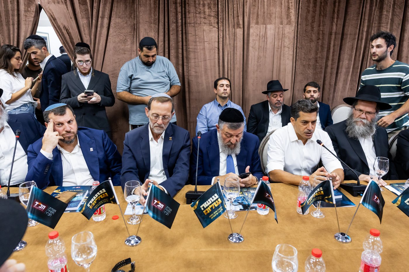 אירוע השקת הספר "עושה שלום" | צילום: מנדי טויטו