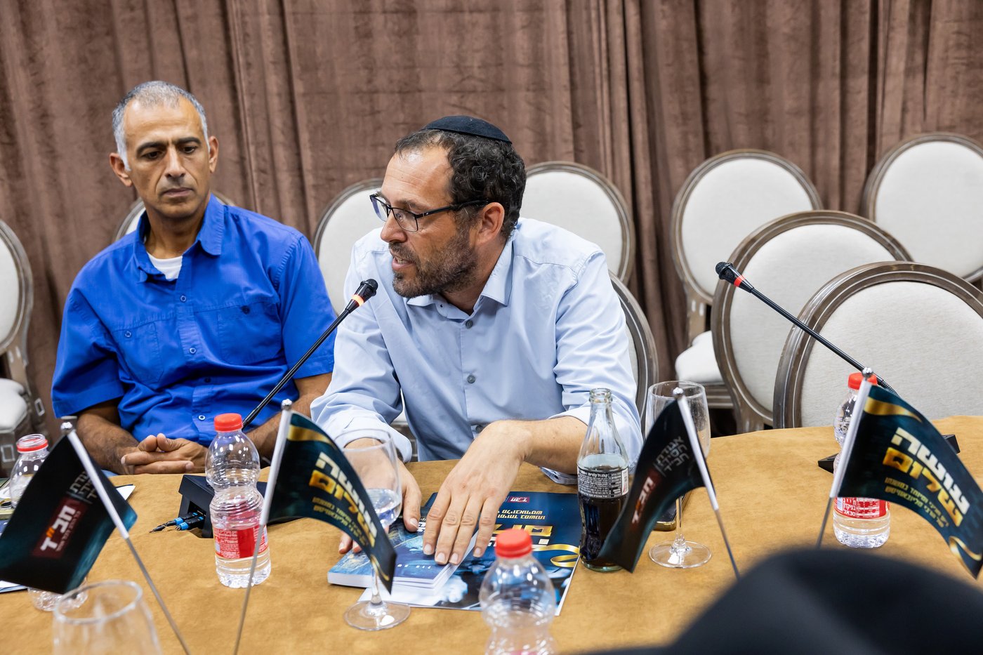 אירוע השקת הספר "עושה שלום" | צילום: מנדי טויטו