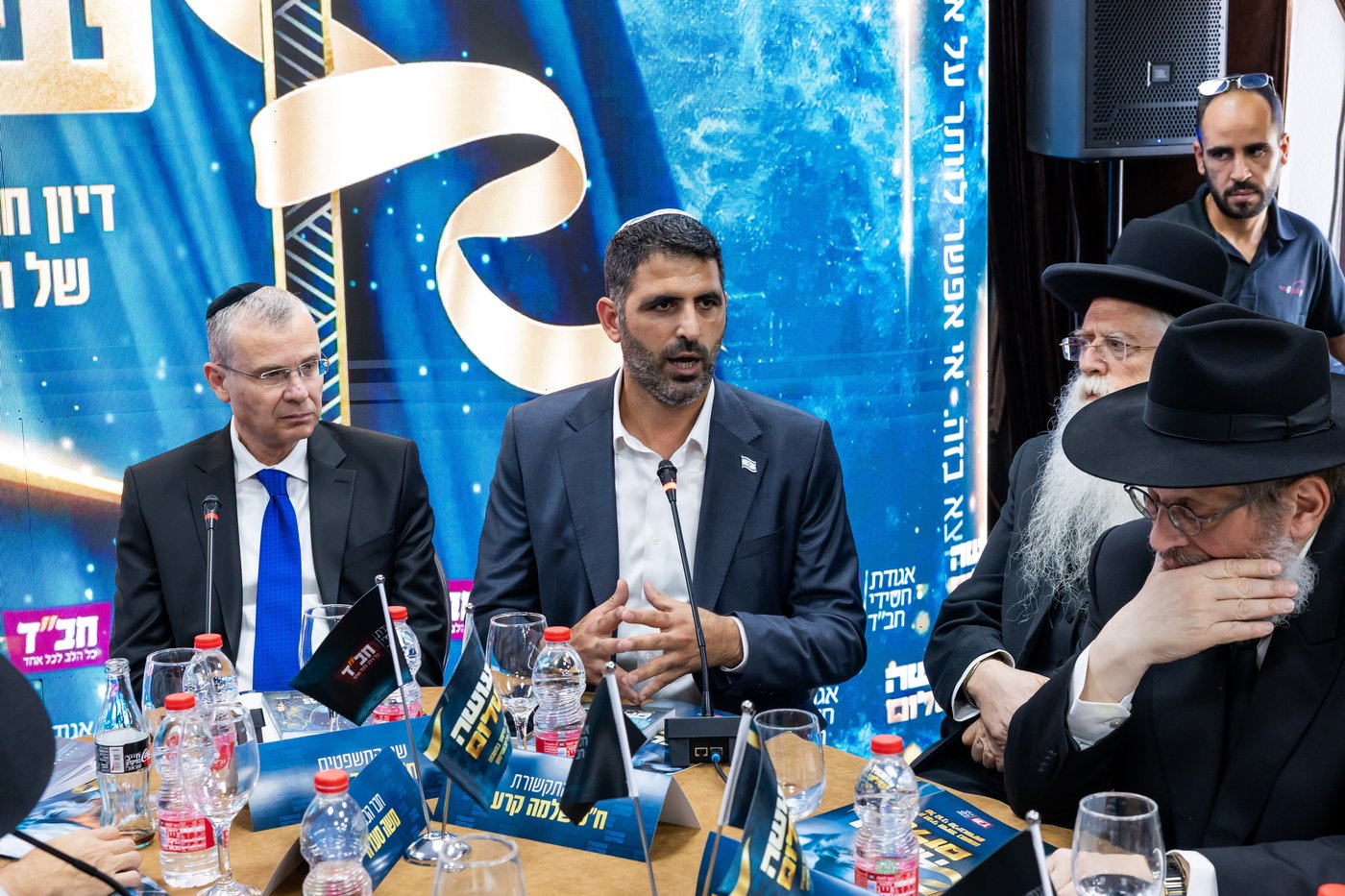 אירוע השקת הספר "עושה שלום" | צילום: מנדי טויטו