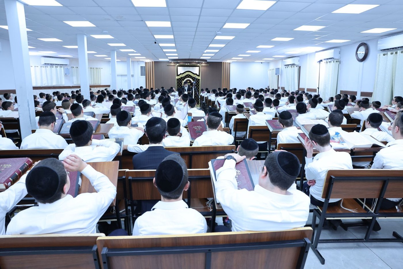 הגר"ש שטיינמן בישיבת ברכת שמואל | צילום: באדיבות המצלם