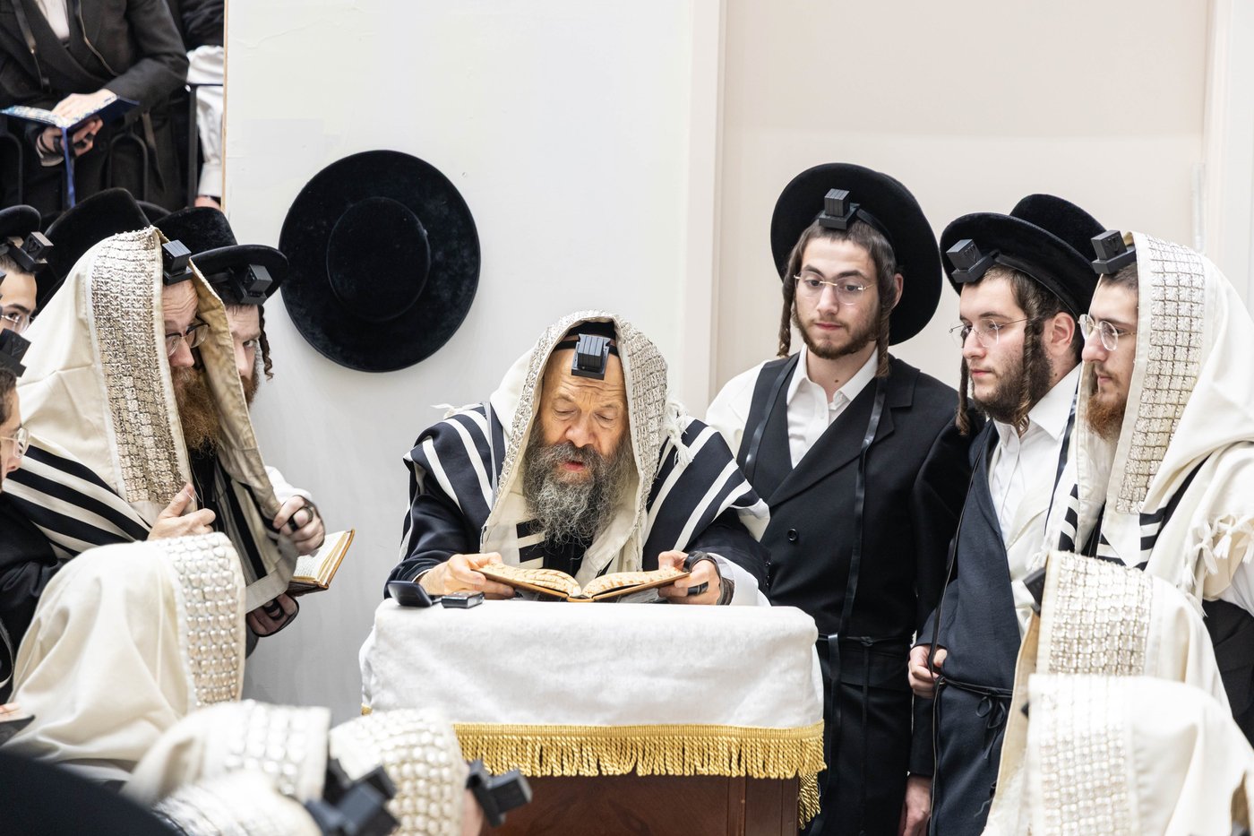 ראש השנה בחצר באבוב 45