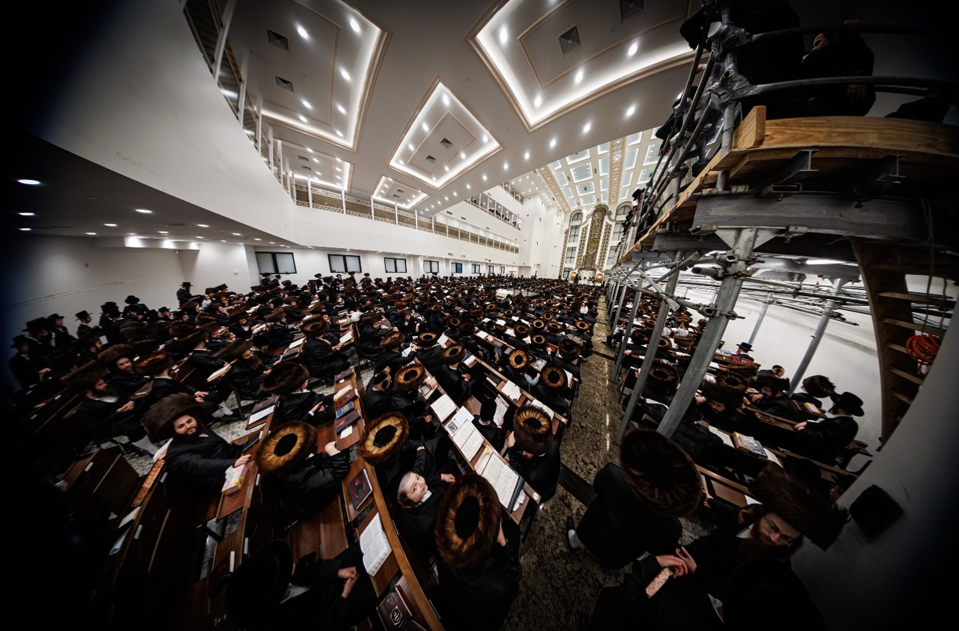 ראש השנה בחצר באבוב 45
