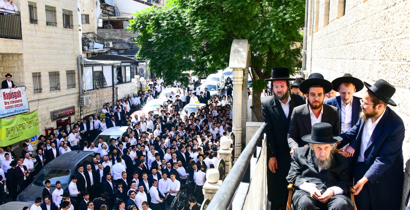 ראש הישיבה הגאון רבי דוב לנדו שליט"א בישיבת מיר | צילום: שוקי לרר