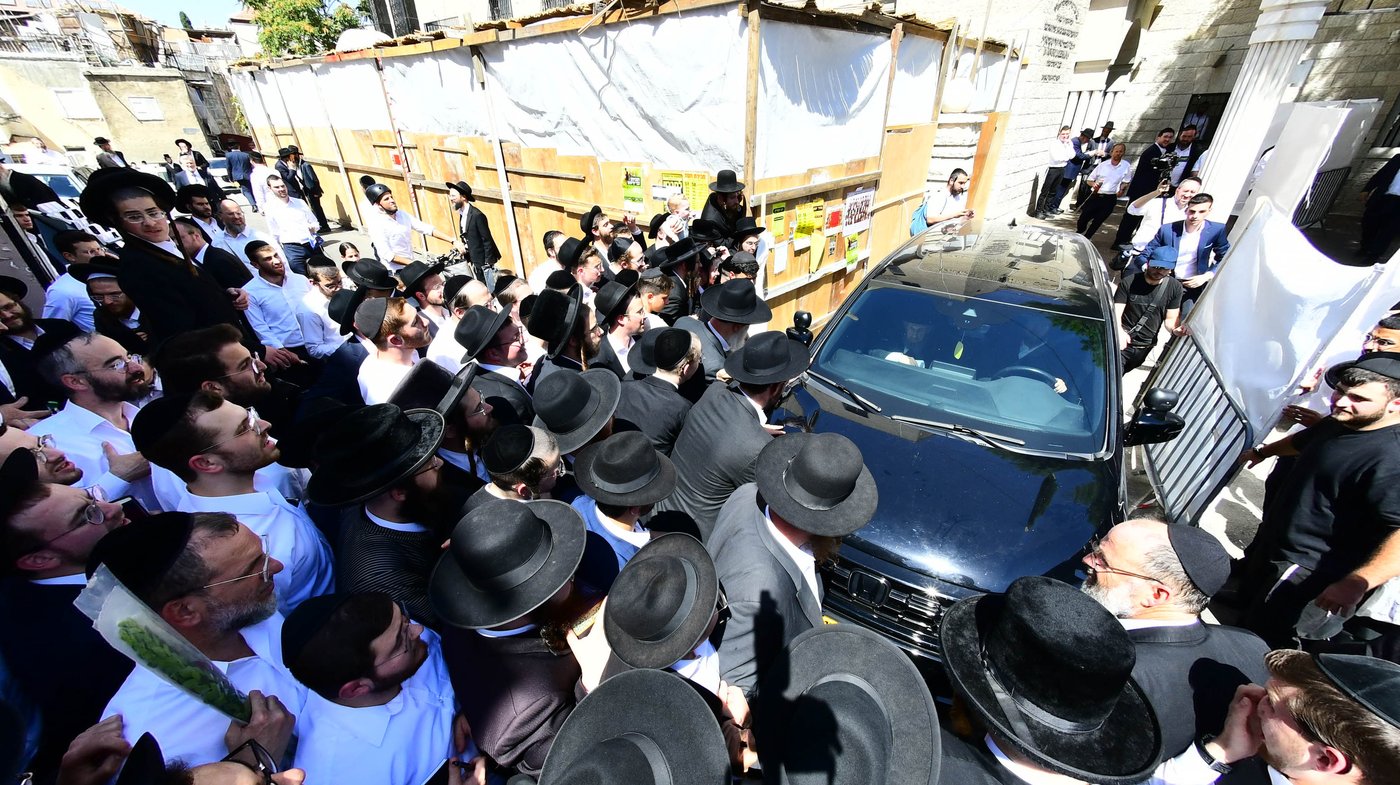 ראש הישיבה הגאון רבי דוב לנדו שליט"א בישיבת מיר | צילום: שוקי לרר