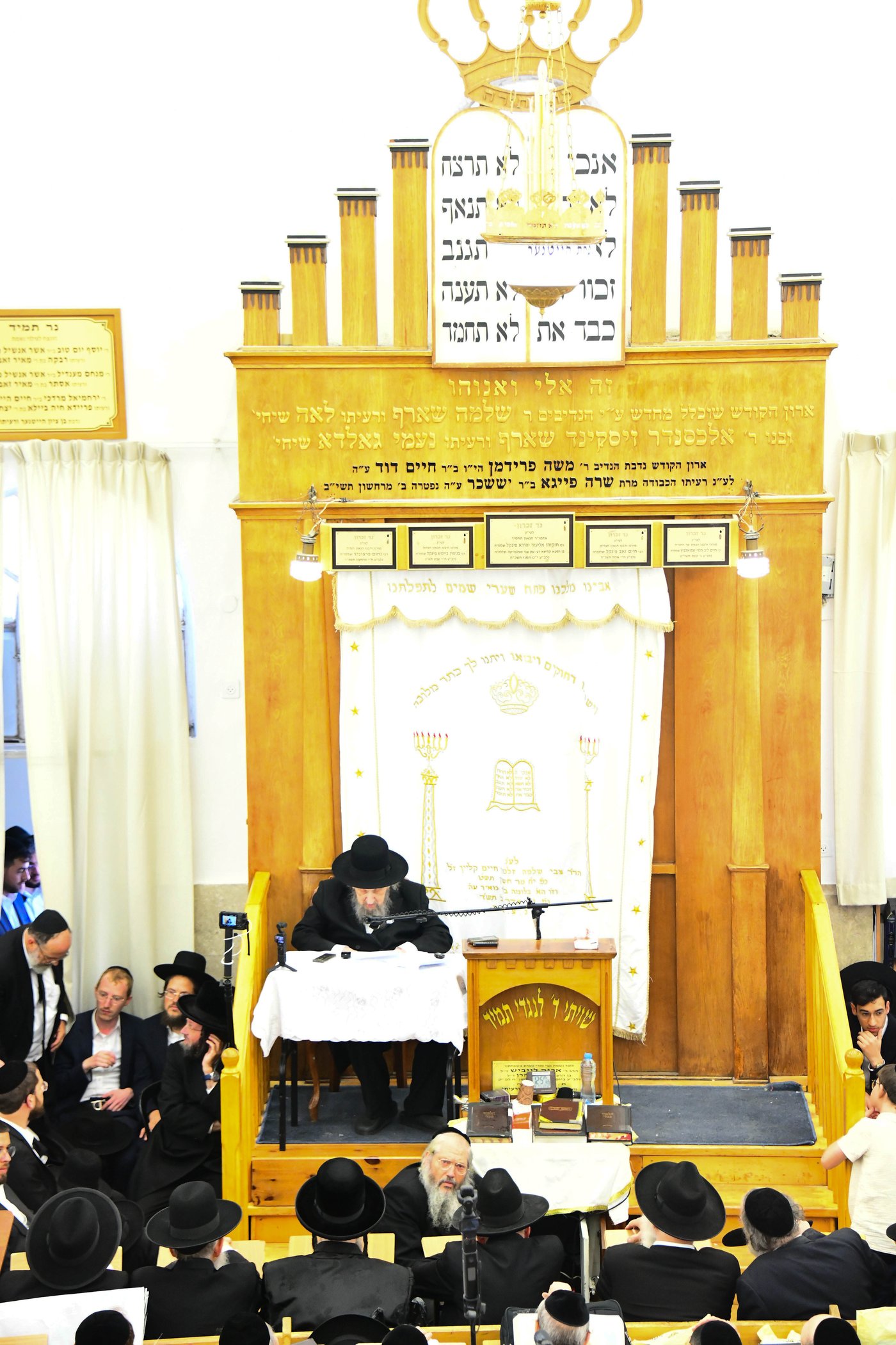ראש הישיבה הגאון רבי דוב לנדו שליט"א בישיבת מיר | צילום: שוקי לרר