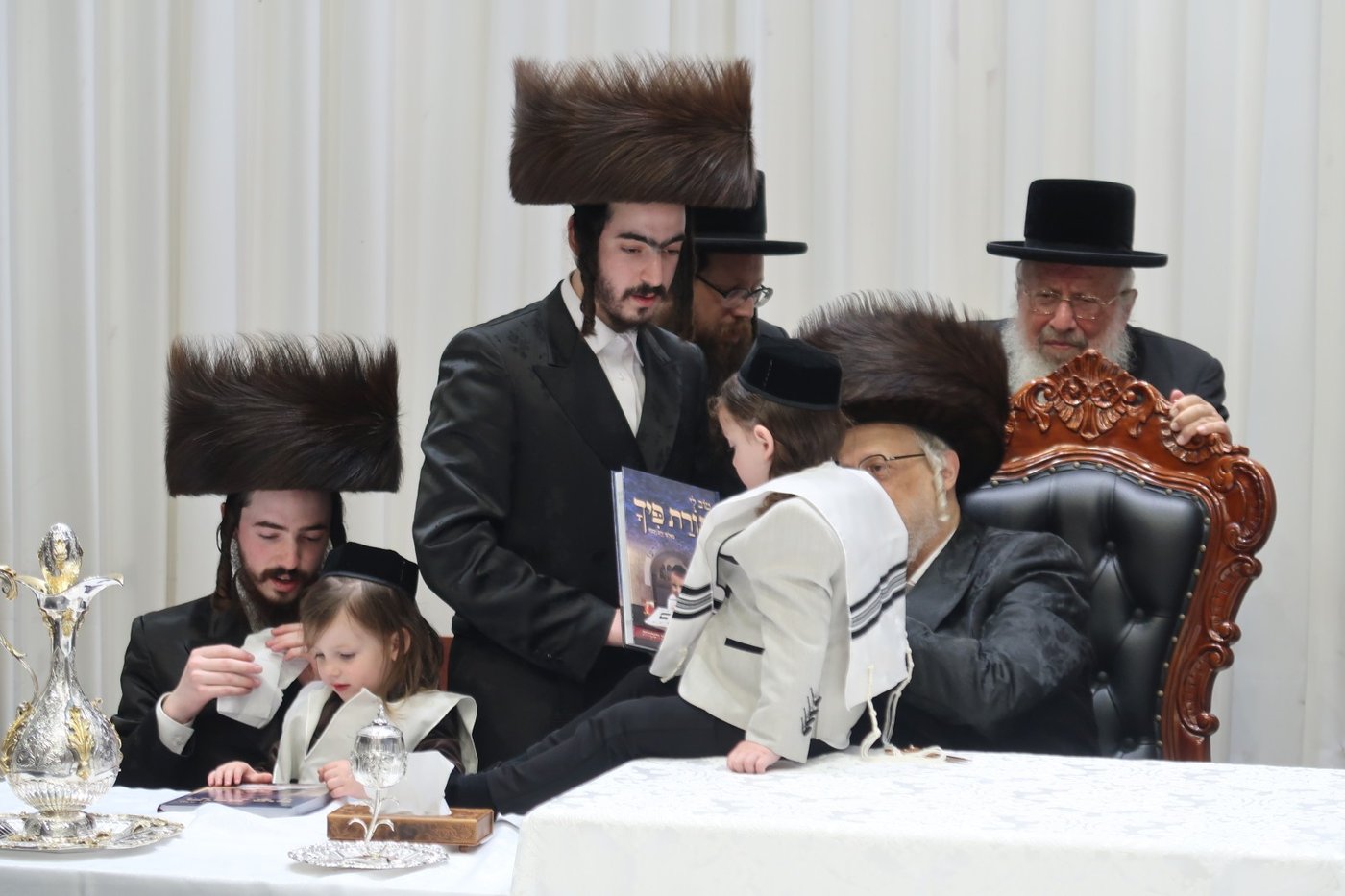 שמחת החלאקה לניני האדמו"ר מסערט ויז'ניץ שליט"א