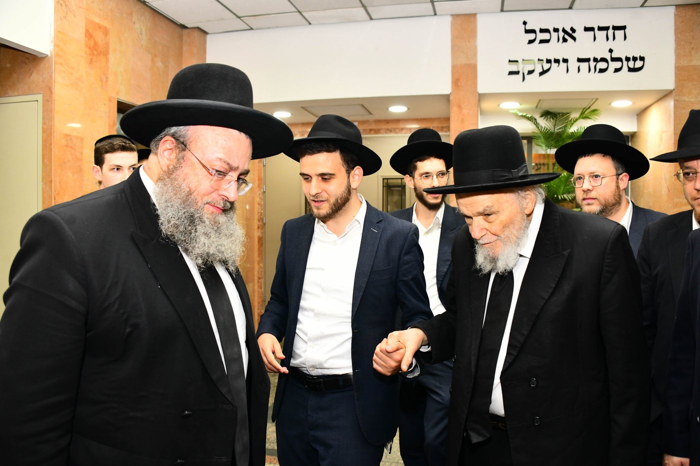 הגאון רבי משה הלל הירש שליט"א בישיבת מיר בברכפלד