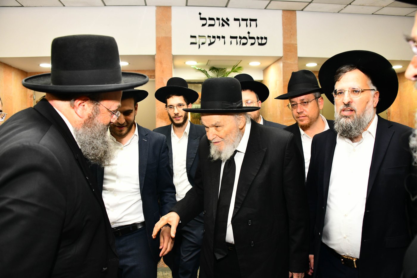 הגאון רבי משה הלל הירש שליט"א בישיבת מיר בברכפלד