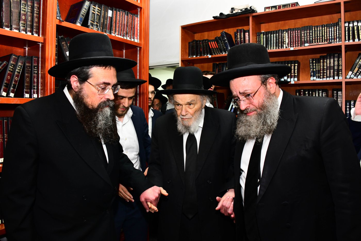 הגאון רבי משה הלל הירש שליט"א בישיבת מיר בברכפלד