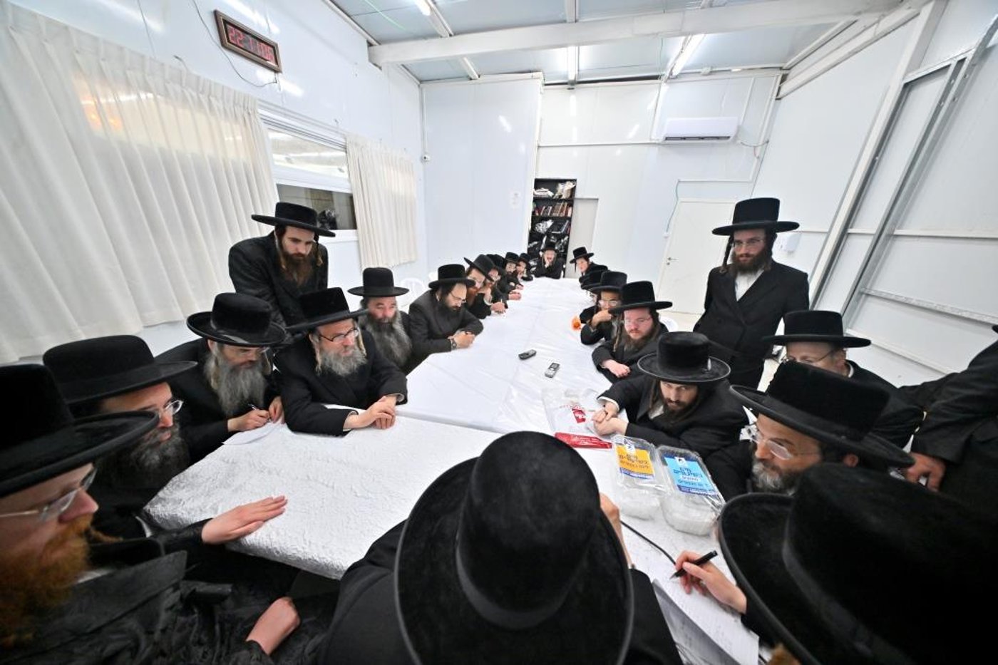 הגאון רבי יעקב מאיר שטרן שליט"א בבית המדרש ספינקא בבית שמש