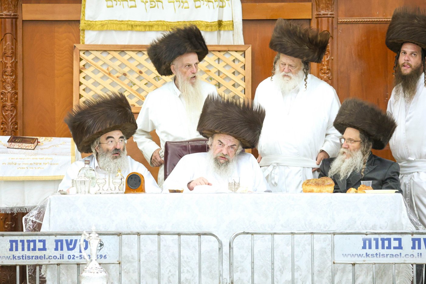 מוצאי ראש השנה בחצר הקודש לעלוב
