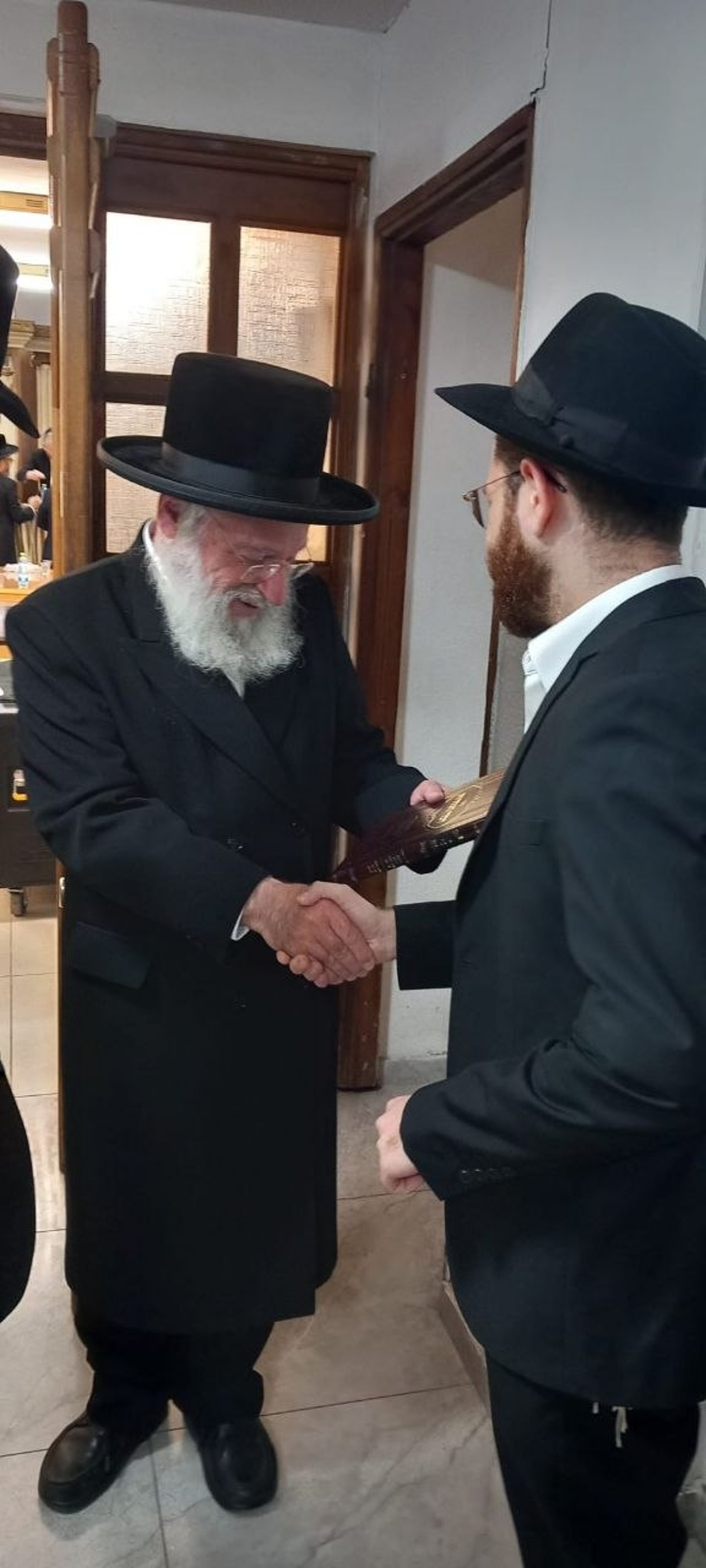 מה קיבל גפני אחרי ההדחה? | 'זיידל'ע' עם כל הנייעס