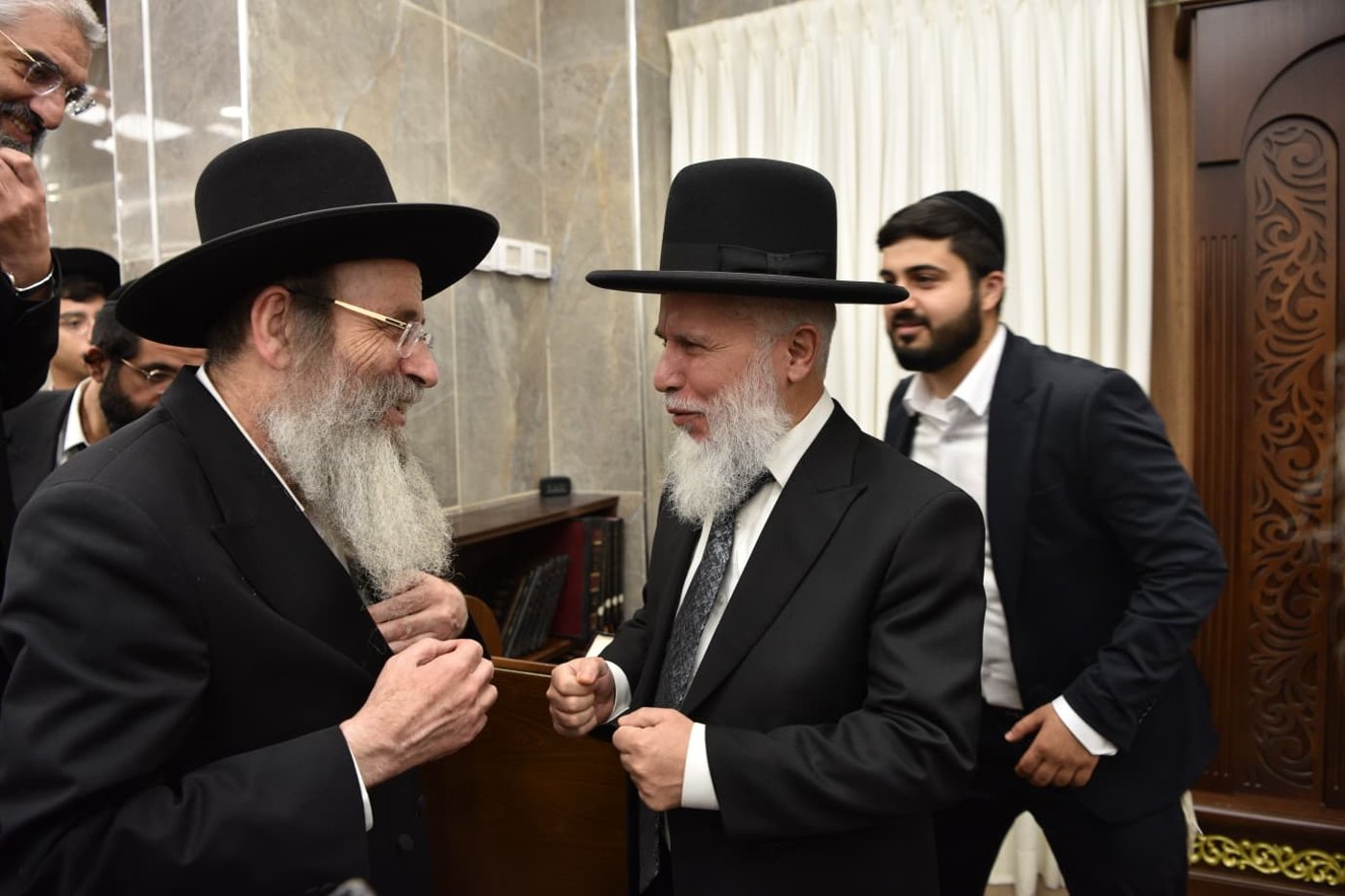 הגאון רבי בנימין פינקל שליט"א בישיבת אבני נזר