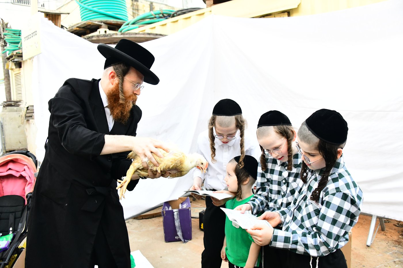 מנהג כפרות בבני ברק