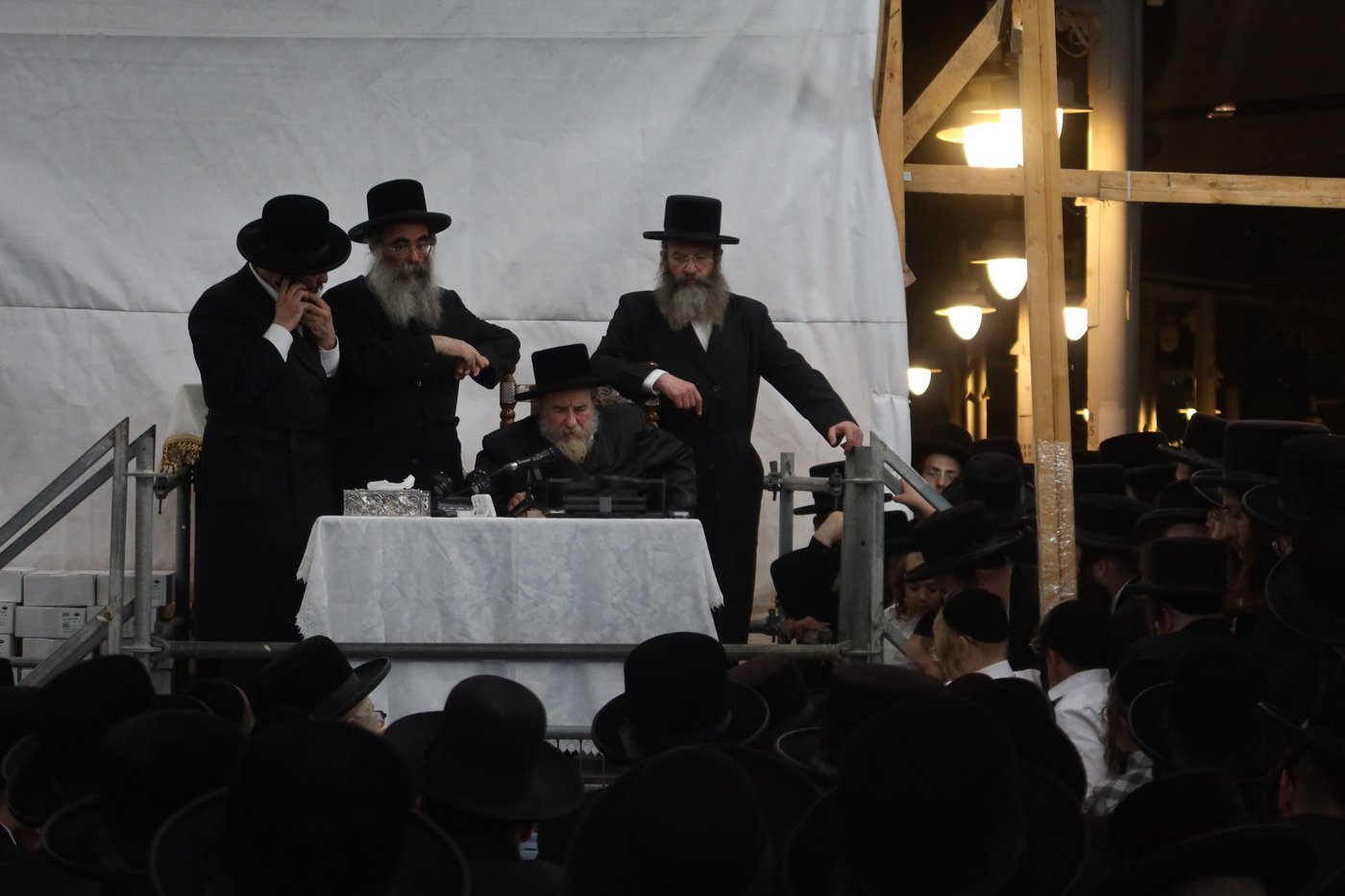 האדמו"ר מרחמסטריווקא שליט"א בתשליך | צילום: מאיר שמחה שטיגליץ