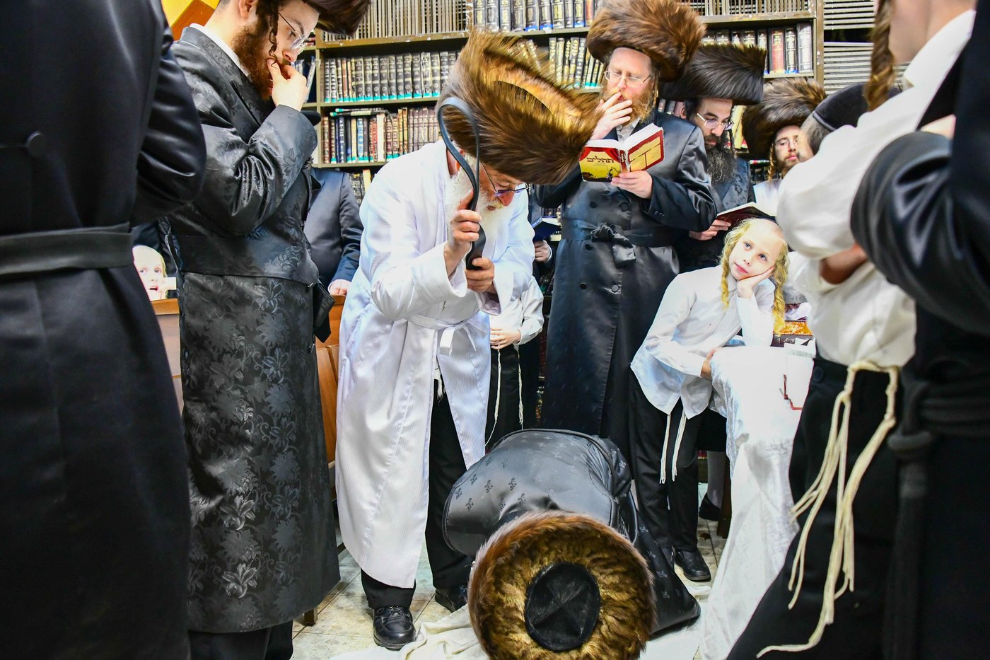ערב יום כיפור בחצר הקודש לעלוב