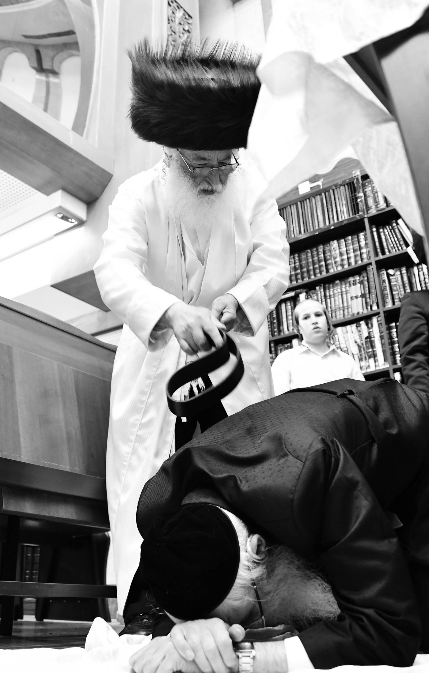 ערב יום כיפור בחצר הקודש לעלוב